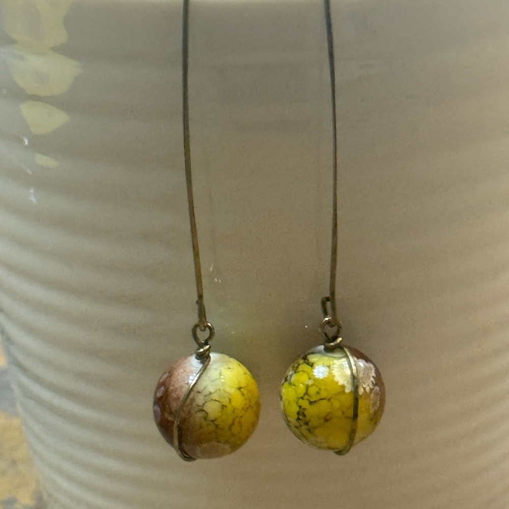 🌸 4 for $10 New & Handmade Yellow and Brown Bead Dangle Earrings